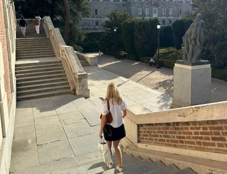 About Golden Meridian - Personalized travel experiences
